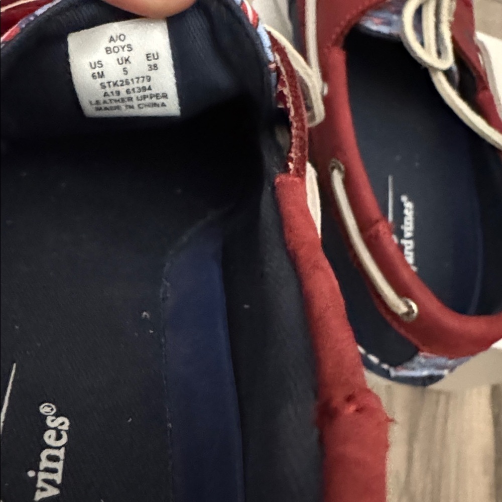 Sperry Vineyard Vines Edition - Picture 4 of 6